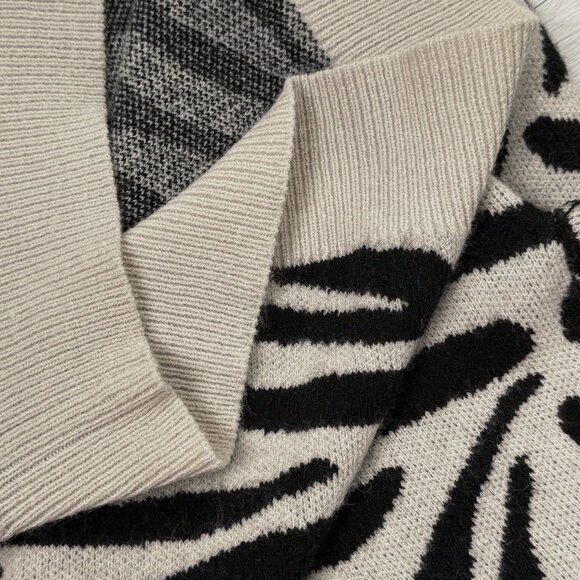 Multicolor Casual Women's Animal Print Bow Sweater - Picture 5 of 5